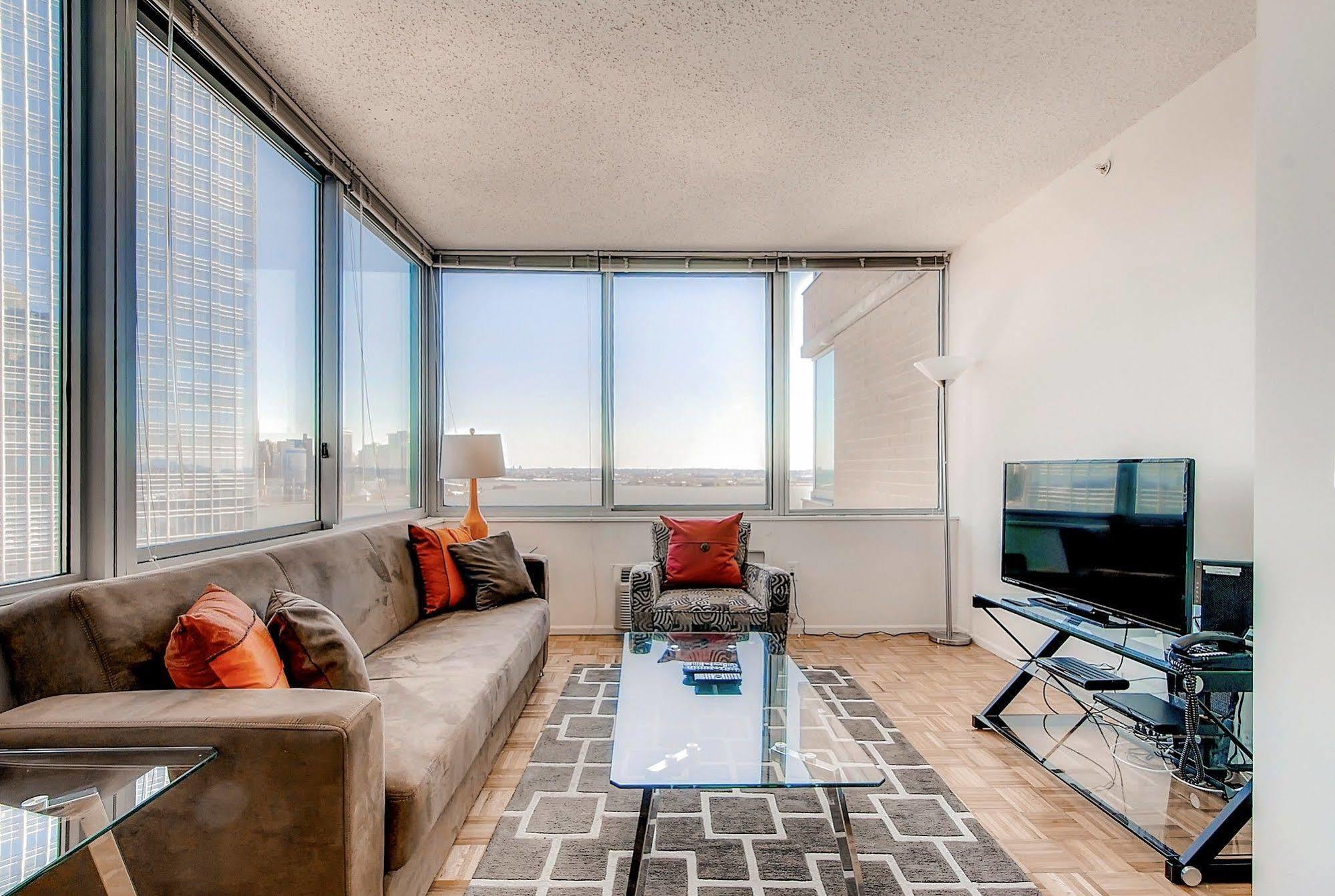 Global Luxury Suites At Exchange Jersey City Buitenkant foto