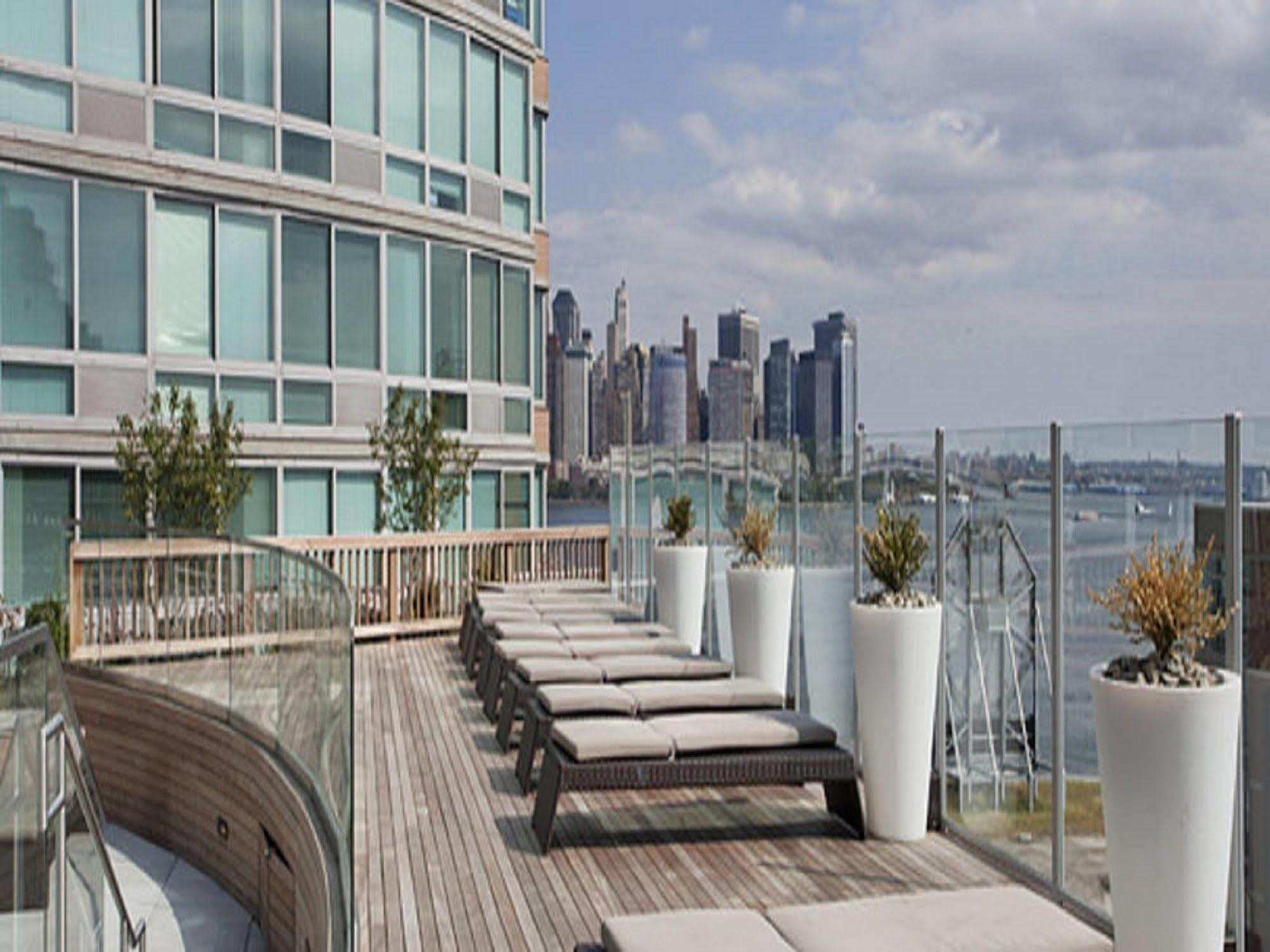 Global Luxury Suites At Exchange Jersey City Buitenkant foto