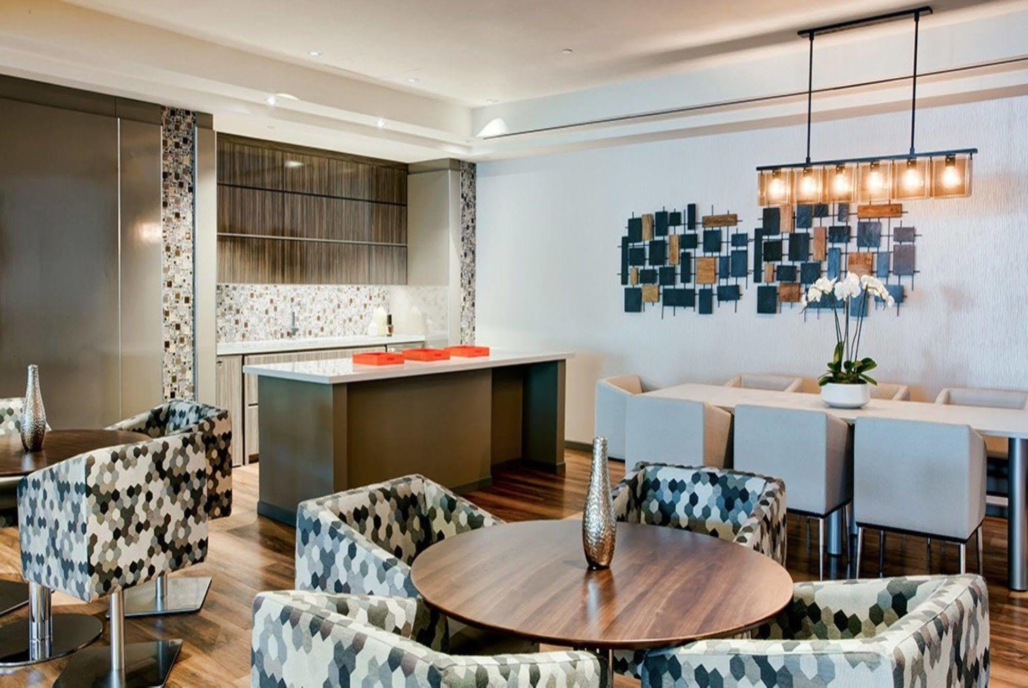Global Luxury Suites At Exchange Jersey City Buitenkant foto