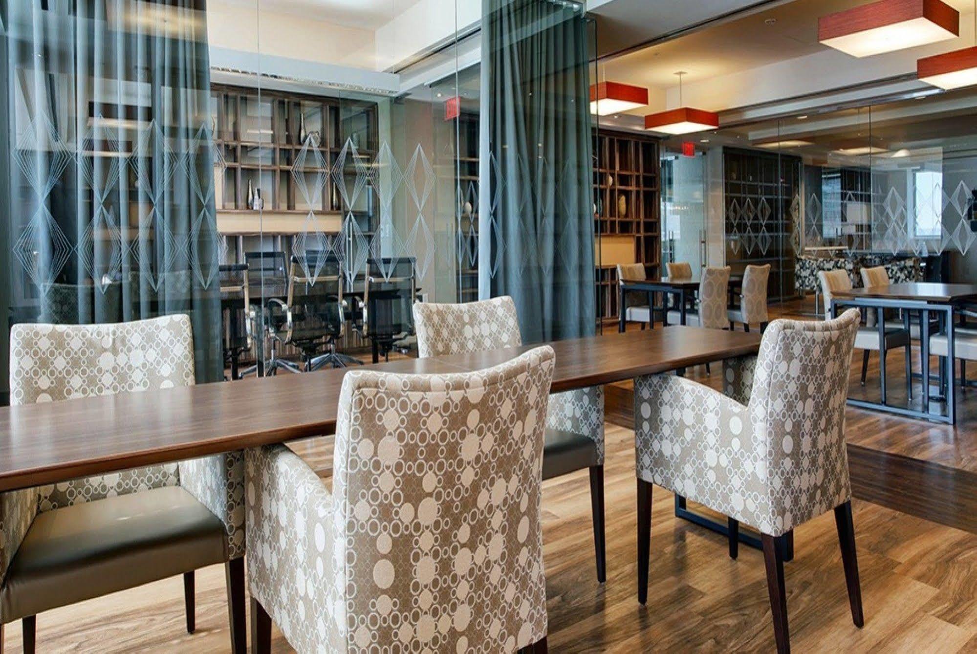 Global Luxury Suites At Exchange Jersey City Buitenkant foto